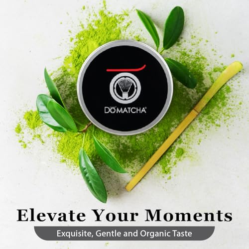 Poudre de Matcha Cérémonial DoMatcha, Thé Vert Japonais d'Uji – Goût Doux et Sucré, Riche en L-Théanine pour le Calme et la Concentration – Idéal pour les Lattes et les Rituels Quotidiens, Certifié Casher