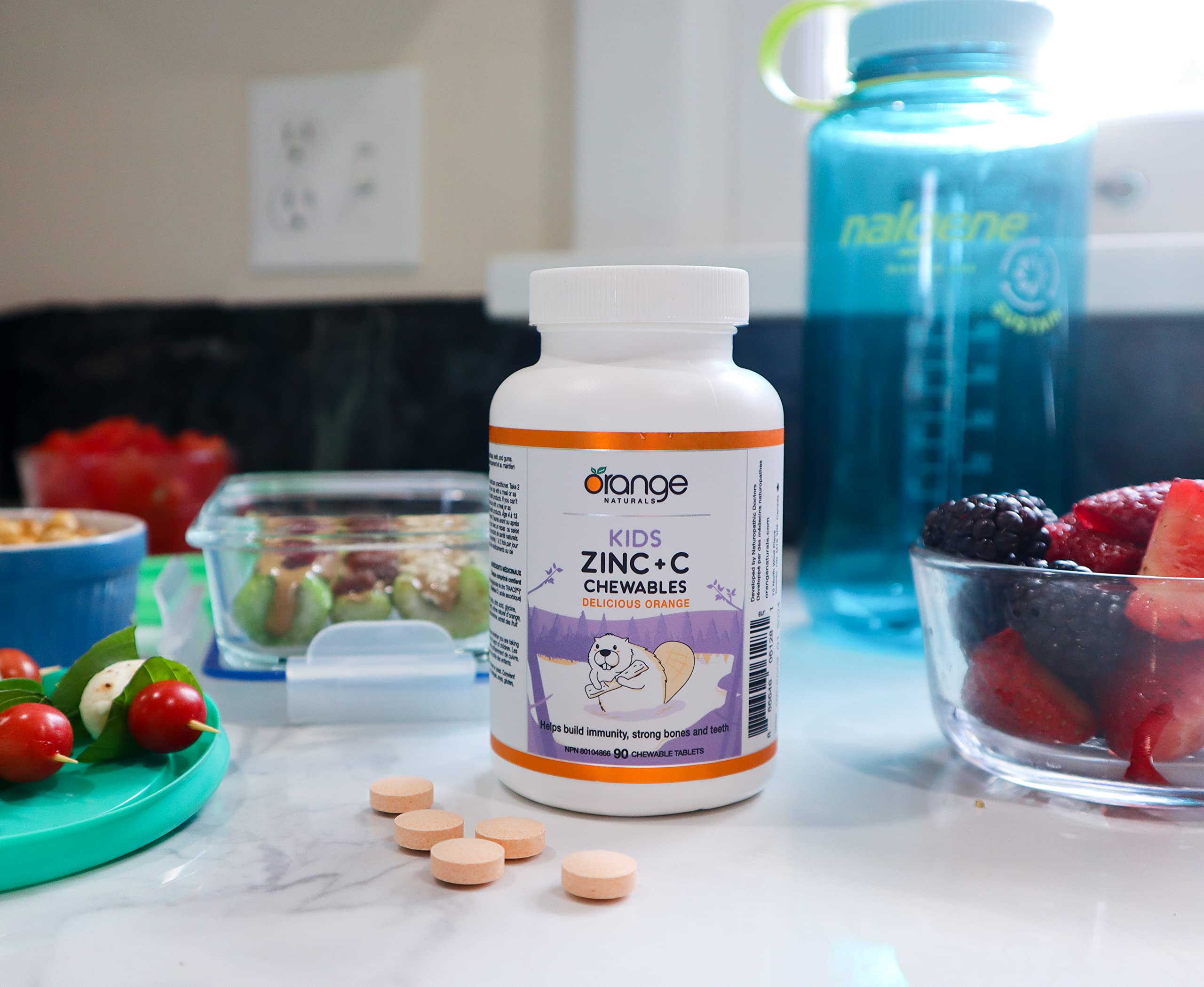 Orange Naturals Enfants Zinc + Vitamine C, 90 Comprimés à Croquer, 90 Jours d'Approvisionnement avec 12mg de Zinc et 100mg de Vitamine C, Aide à Renforcer l'Immunité, les Os et les Dents Forts - Soutien au Bien-Être Général