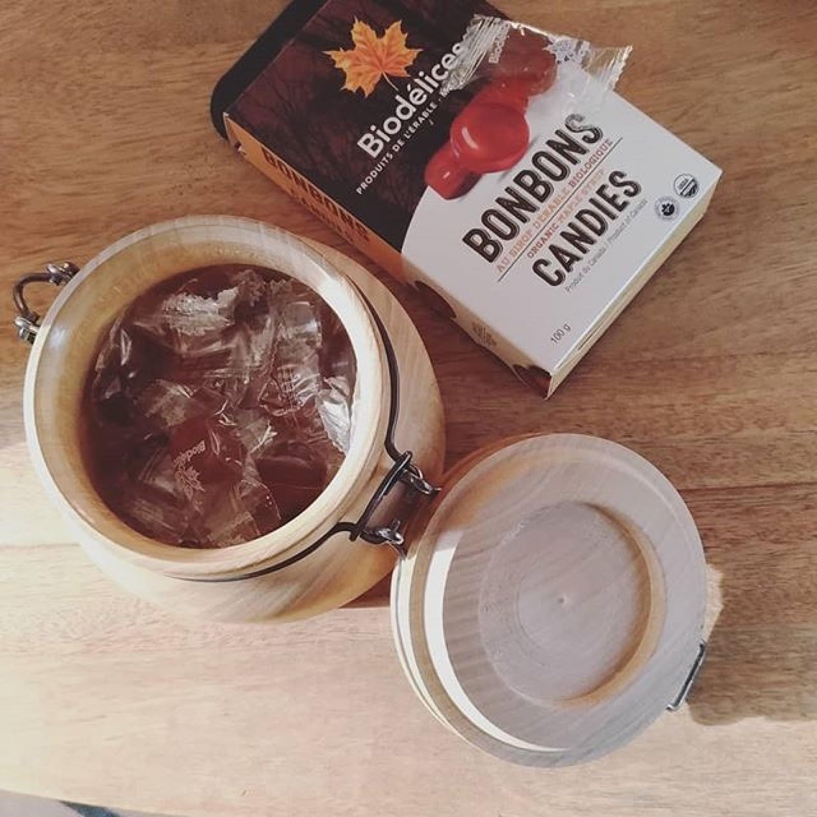 Biodélices - Bonbons au pur sirop d'érable biologique 100g - Riches en antioxydants et minéraux - Le pur délice de l'érable du Québec - Idéal pour le café, comme édulcorant pour le thé, la pâtisserie, comme friandise et pour les desserts